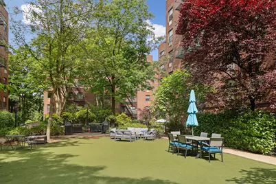 376 West Street #GB, New York City, NY 10014 - Photo 10