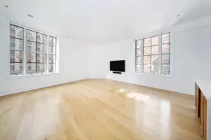 2112 Broadway, New York City, NY 10023 - Photo 4