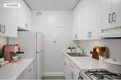 209 E 56th Street #2K, New York City, NY 10022 - Photo 4