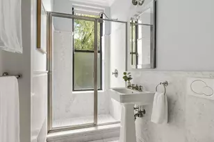 106 Park Pl, New York City, NY 11217 - Photo 8