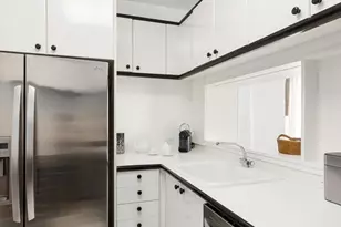 150 W 56th St, New York City, NY 10019 - Photo 6