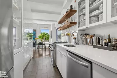 242 E 19th Street #7B, New York City, NY 10003 - Photo 10