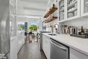 242 E 19th St, New York City, NY 10003 - Photo 10