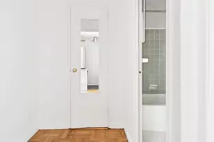 240 E 76th St, New York City, NY 10021 - Photo 6