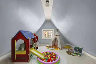 1631 New York Ave, New York City, NY 11210 - Photo 10