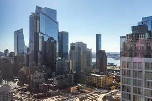 350 W 42nd St, New York City, NY 10036 - Photo 8