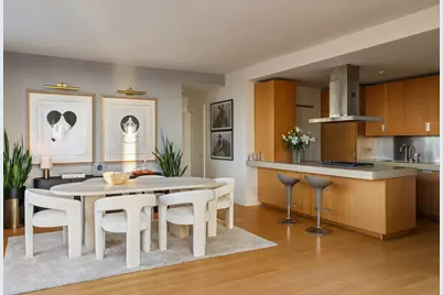 450 W 17th Street #2208, New York City, NY 10011 - Photo 8