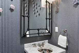 823 Park Ave, New York City, NY 10021 - Photo 6