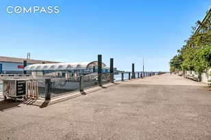 360 Furman St, New York City, NY 11201 - Photo 42