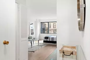 10 W 15th St, New York City, NY 10011 - Photo 4