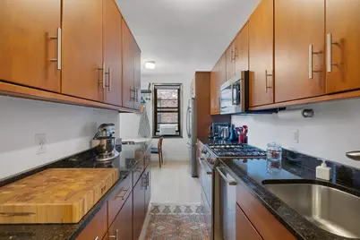 860 Grand Concourse #7N, New York City, NY 10451 - Photo 4