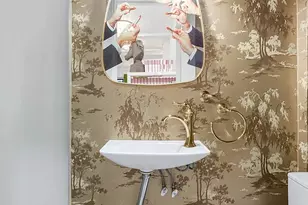 152 W 58th St, New York City, NY 10019 - Photo 8