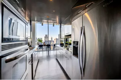 641 5th Avenue #23A, New York City, NY 10022 - Photo 6
