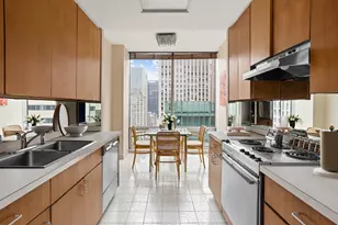 641 5th Ave, New York City, NY 10022 - Photo 6
