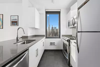 606 W 57th Street #3307, New York, NY 10019 - Photo 2