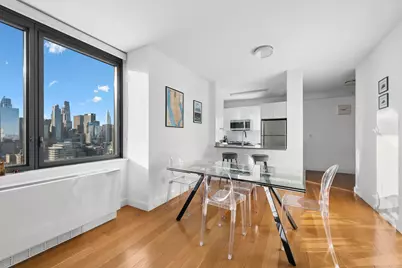 606 W 57th Street #3307, New York, NY 10019 - Photo 4