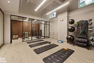 25 Central Prk W, New York, NY 10023 - Photo 10