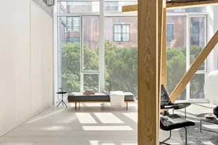 165 Charles St, New York City, NY 10014 - Photo 4