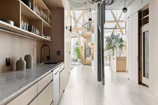 165 Charles St, New York City, NY 10014 - Photo 6