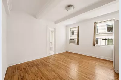 333 E 43rd Street #910, New York City, NY 10017 - Photo 6