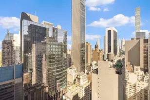 146 W 57th St, New York City, NY 10019 - Photo 14