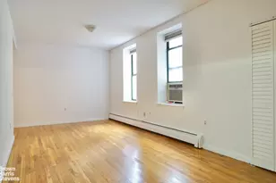 371 W 117th St, New York City, NY 10026 - Photo 2