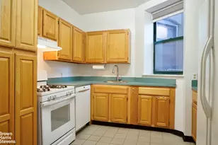 371 W 117th St, New York City, NY 10026 - Photo 6