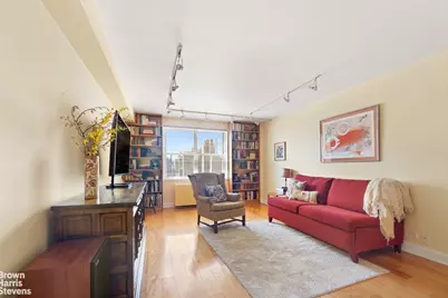 345 E 86th Street #22A, New York City, NY 10028 - Photo 2