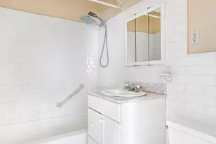 233 E 69th St, New York City, NY 10021 - Photo 8