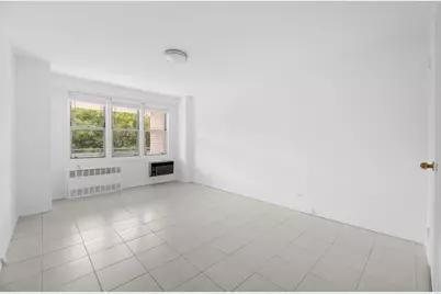 370 Ocean Parkway #2L, New York City, NY 11218 - Photo 8