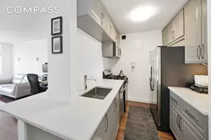 400 E 54th St, New York City, NY 10022 - Photo 4