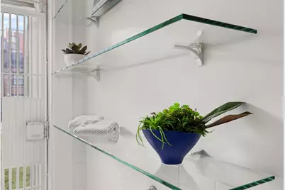 25 Charles Street #3D, New York City, NY 10014 - Photo 4