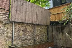 130 Hicks St, New York City, NY 11201 - Photo 10