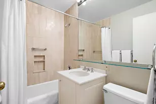 45 W 67th St, New York City, NY 10023 - Photo 12