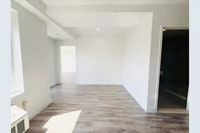 28-20 Astoria Boulevard #404, New York City, NY 11102 - Photo 12