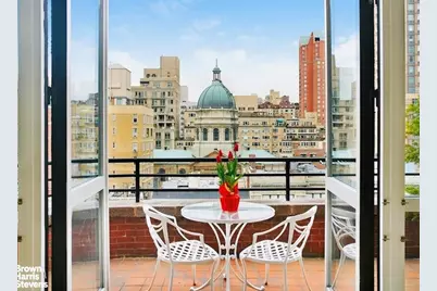 157 E 74th Street #10B, New York City, NY 10021 - Photo 4