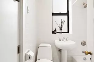 444 E 58th St, New York City, NY 10022 - Photo 6