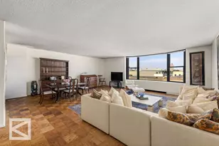 1001 5th Ave, New York City, NY 10028 - Photo 6