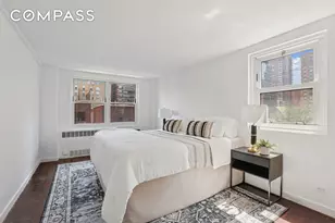 315 E 70th St, New York City, NY 10021 - Photo 4