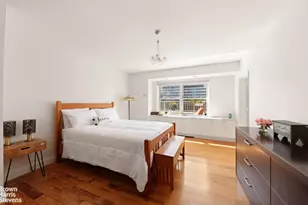 420 E 72nd St, New York City, NY 10021 - Photo 4