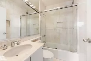 1001 5th Ave, New York City, NY 10028 - Photo 4