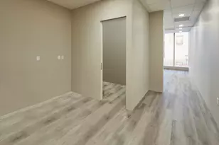 50 W 47th St, New York City, NY 10036 - Photo 2