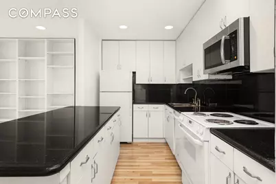 1 5th Avenue #2B, New York City, NY 10003 - Photo 2