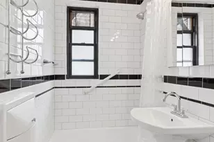 208 E 70th St, New York City, NY 10021 - Photo 6