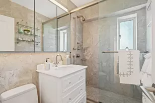 799 Park Ave, New York City, NY 10021 - Photo 10