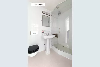 136 Waverly Place #3B, New York City, NY 10014 - Photo 8