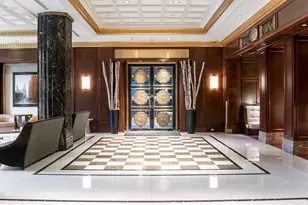 160 Central Park S, New York City, NY 10019 - Photo 20