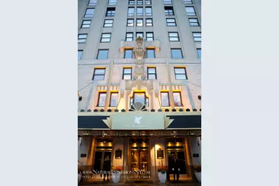 160 Central Park S #1005, New York City, NY 10019 - Photo 16