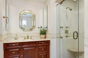 933 E 22nd St, New York City, NY 11210 - Photo 20