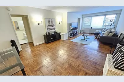 150 E 61st Street #2-D, New York City, NY 10065 - Photo 2